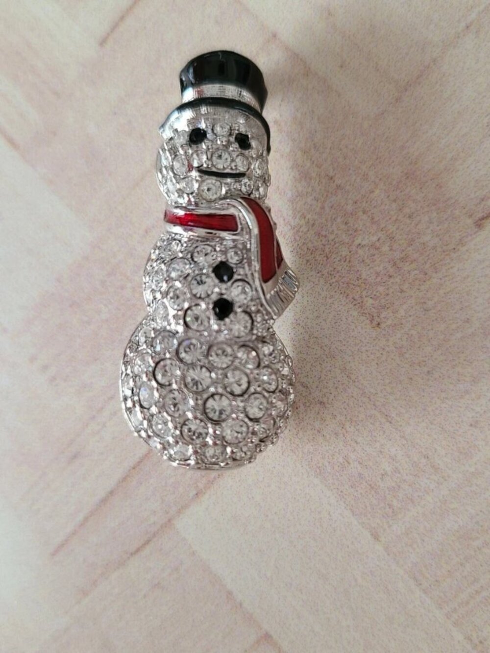 Swarovski Crystal Christmas Enamel snowman silver Tone Pin Brooch Swan mark